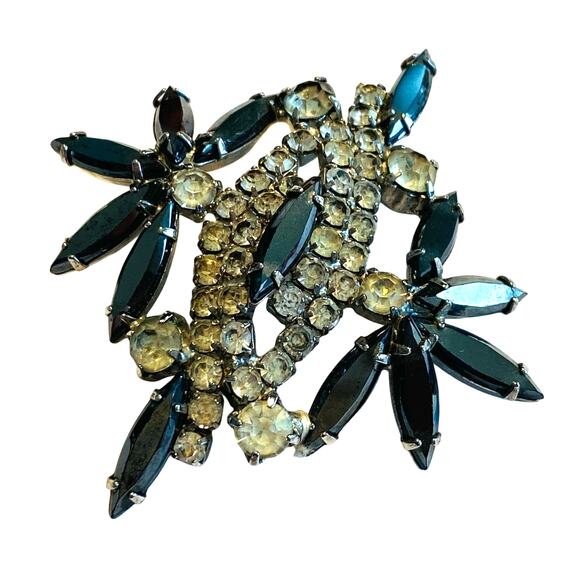 Vintage Mid Century Rhinestone Brooch Gray & Clear White Elegant Statement Pin - Picture 2 of 6